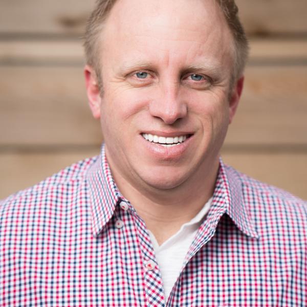 Dan Vega